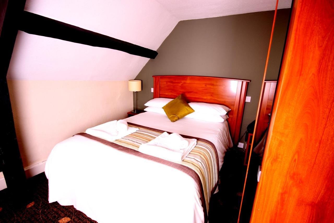 Plas Derwen Hotel Abergavenny Ngoại thất bức ảnh