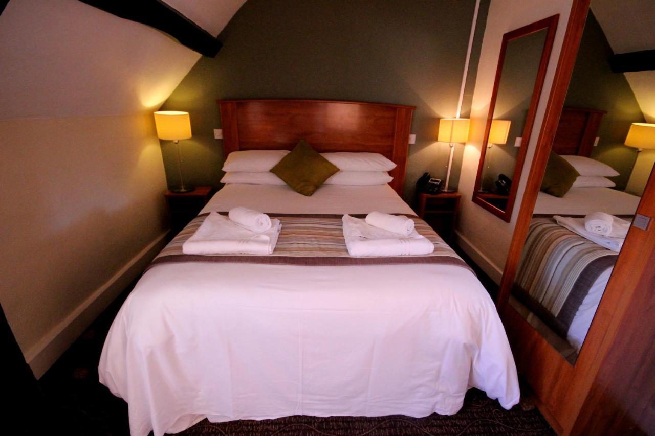 Plas Derwen Hotel Abergavenny Ngoại thất bức ảnh