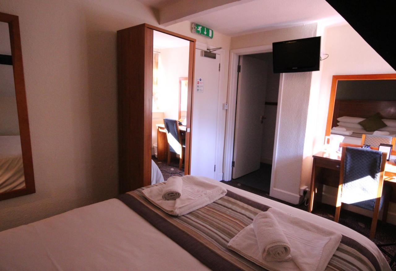 Plas Derwen Hotel Abergavenny Ngoại thất bức ảnh